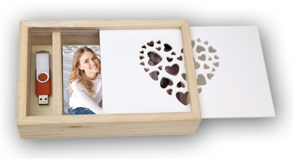 ZEP Love Box USB Holzbox für 13x18 cm Fotos und einen USB-Stick